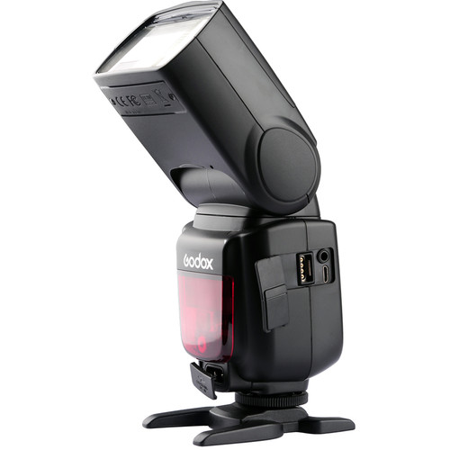 Godox TT685O is a fully-featured TTL flashgun, much like the older model TT680 but with an addition of built-in 2.4GHz radio receiver