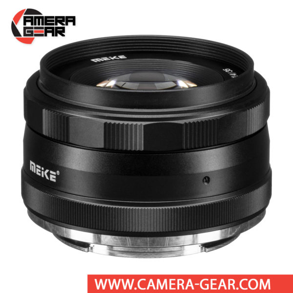 Meike 35mm f/1.4 Lens for Fuji X Mount Cameras is an extremely versatile lens that features bright f/1.4 maximum aperture to suit working in low-light conditions and for achieving shallow depth of field effects. Meike MK-35mm lens is a great choice for videography, portraiture, street photography, wedding and event photography etc.