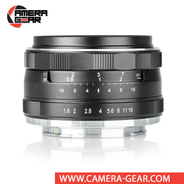 Meike 25mm f/1.8 Lens for Fuji X Mount Cameras is a versatile lens, suitable for a range of subjects from portraits to landscapes. It is a manual focusing wide-angle photographic lens designed for APS-C Fuji mirrorless cameras.